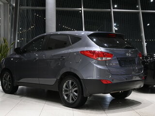 2015 Hyundai ix35 I Рестайлинг, серый, 1375000 рублей, вид 4