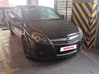 2011 Opel Astra H Рестайлинг, чёрный, 600000 рублей, вид 1