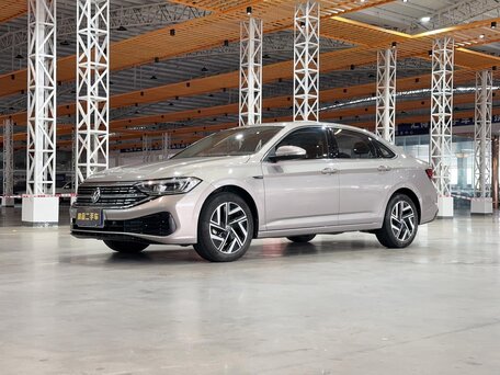 Volkswagen Sagitar III Рестайлинг