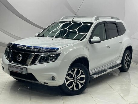 Nissan Terrano III (D10)