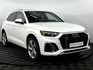 2021 Audi Q5 45 TFSI II (FY) Рестайлинг, белый, 3970000 рублей, вид 4