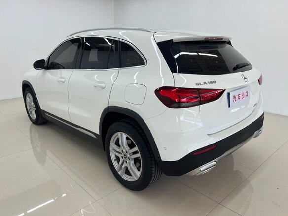 2021 Mercedes-Benz GLA 180 II (H247), белый, 2567007 рублей - вид 5