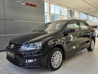 2017 Volkswagen Polo V Рестайлинг, чёрный, 899000 рублей, вид 1