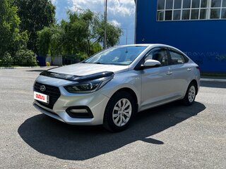 2017 Hyundai Solaris II, серебристый, 1140000 рублей, вид 1