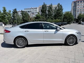 2016 Ford Fusion (North America) II Рестайлинг, серый, 1480000 рублей, вид 5