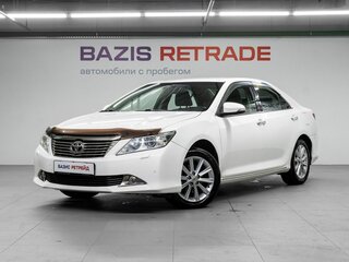 2013 Toyota Camry VII (XV50), белый, 1610000 рублей, вид 1