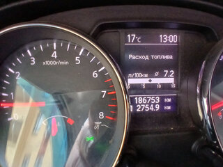 2012 Nissan Qashqai I Рестайлинг, белый, 1400000 рублей, вид 1