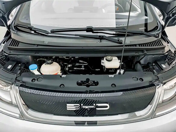 2023 BYD Dolphin 44.9 kWh I, серебристый, 1810000 рублей - вид 20