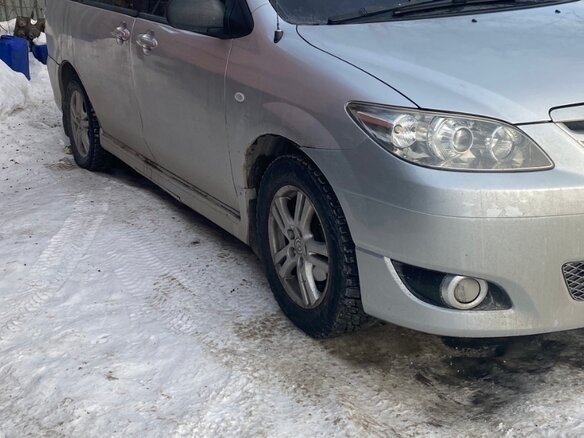 2004 Mazda MPV II (LW) Рестайлинг, серебристый, 480000 рублей - вид 1