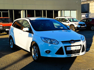 2014 Ford Focus III, белый, 835000 рублей, вид 2