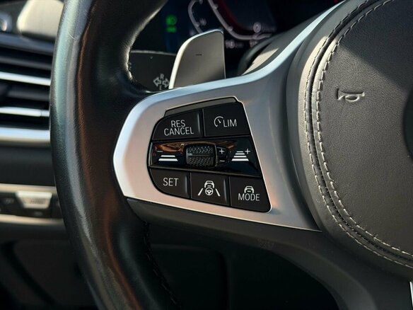2022 BMW X5 45e IV (G05/G18), синий, 7900000 рублей - вид 26