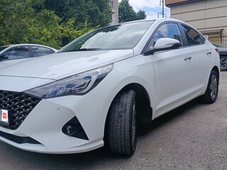 2020 Hyundai Solaris II Рестайлинг, белый, 1650000 рублей, вид 1
