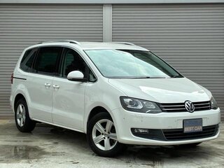 2015 Volkswagen Sharan II, белый, 750999 рублей, вид 1