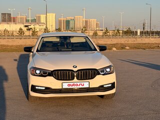 2019 BMW 5 серии 520d VII (G30/G31/G38), белый, 3100000 рублей, вид 2
