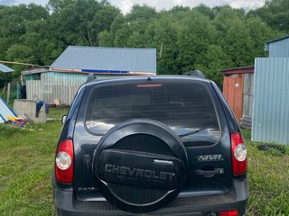 2012 Chevrolet Niva I Рестайлинг, чёрный, 360000 рублей, вид 4