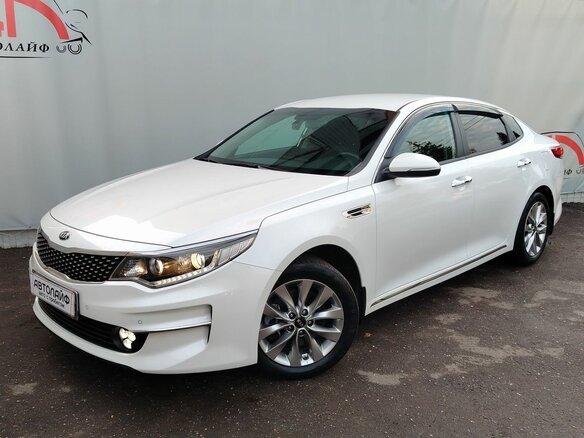 2018 Kia Optima IV Рестайлинг, белый, 1999000 рублей - вид 1