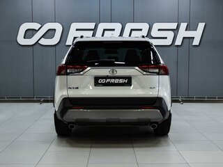 2020 Toyota RAV4 V (XA50), белый, 3250000 рублей, вид 4