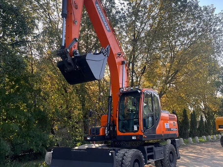 2026 Develon DX210W, оранжевый, 23329222 рублей, вид 2