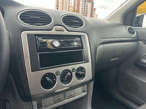 2009 Ford Focus II Рестайлинг, чёрный, 459000 рублей - вид 12