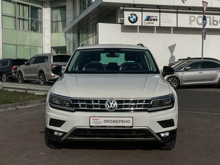 2019 Volkswagen Tiguan II, белый, 2897000 рублей, вид 2