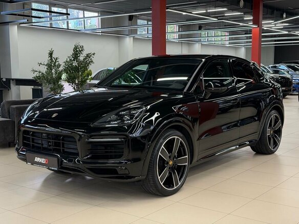 2022 Porsche Cayenne GTS Coupé III, чёрный