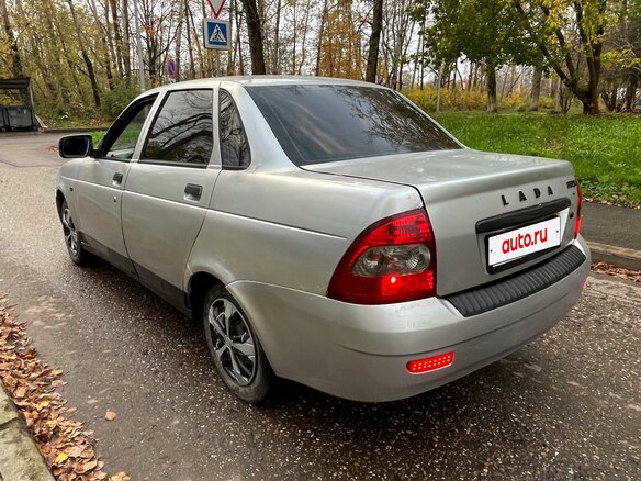2008 Lada (ВАЗ) Priora I, серебристый, 150000 рублей