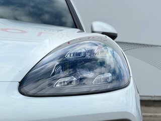 2018 Porsche Cayenne S III, белый, 5850000 рублей, вид 4