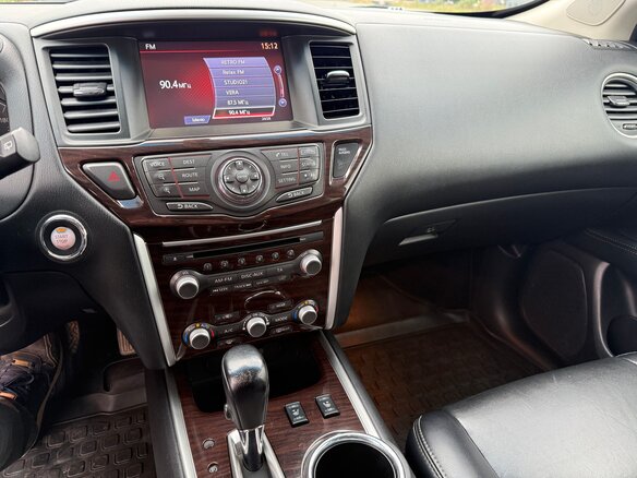 2014 Nissan Pathfinder IV, серебристый, 1690000 рублей - вид 19
