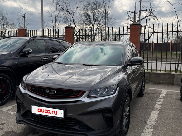2023 Geely Coolray I, серый, 1500000 рублей - вид 2
