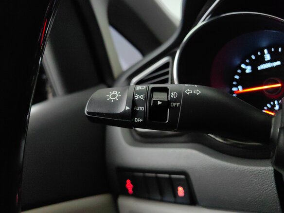 2019 Kia Carnival III, чёрный - вид 25