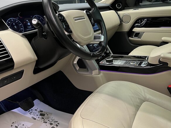 2021 Land Rover Range Rover IV Рестайлинг, серый, 11050000 рублей - вид 12