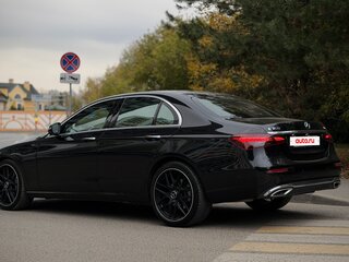 2022 Mercedes-Benz E-Класс 300 e V (W213, S213, C238) Рестайлинг, чёрный, 5300000 рублей, вид 4