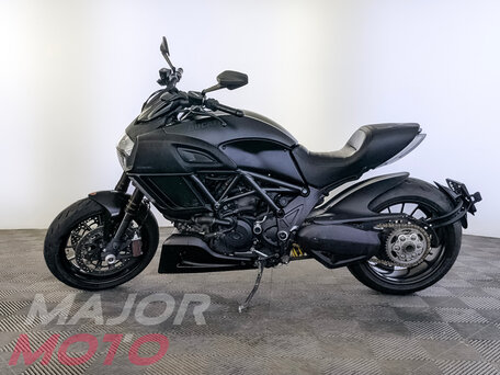 2015 Ducati Diavel Carbon, чёрный, 990000 рублей, вид 2