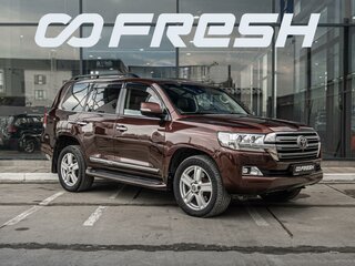 2016 Toyota Land Cruiser 200 Series Рестайлинг 2, коричневый, 5990000 рублей, вид 1