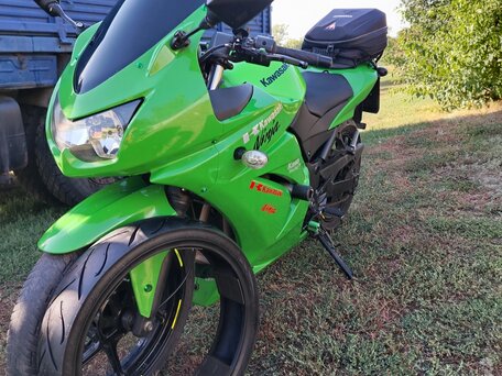 2008 Kawasaki Ninja 250R, зелёный, 260000 рублей, вид 5