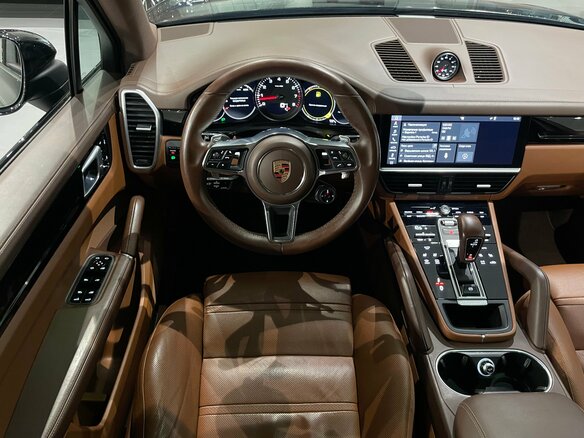2019 Porsche Cayenne III, чёрный, 5578000 рублей - вид 13