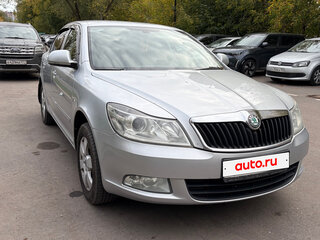2011 Skoda Octavia II (A5) Рестайлинг, серый, 715000 рублей, вид 3