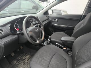 2015 Kia Rio III Рестайлинг, серый, 999000 рублей, вид 5