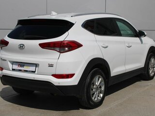 2016 Hyundai Tucson III, белый, 1690000 рублей, вид 5