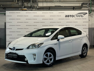 2014 Toyota Prius III Рестайлинг (XW30), белый, 1149000 рублей, вид 1