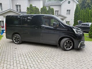 2024 Toyota HiAce H300, чёрный, 10999990 рублей, вид 4