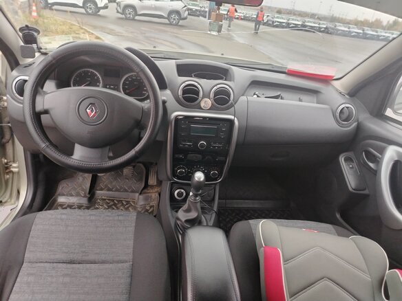 2014 Renault Duster I, бежевый, 890000 рублей - вид 19