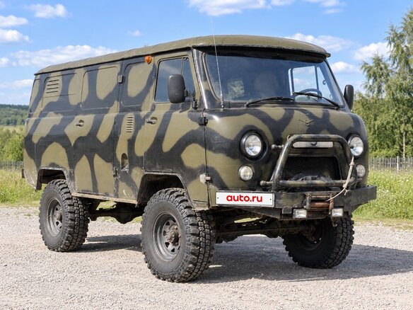 2011 УАЗ 3741, зелёный, 650000 рублей - вид 1