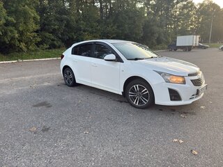 2013 Chevrolet Cruze I Рестайлинг, белый, 750000 рублей, вид 3