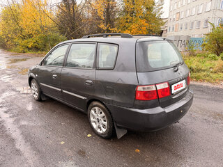2005 Kia Carens I (RS) Рестайлинг, чёрный, 200000 рублей, вид 4