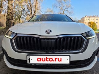 2021 Skoda Octavia IV (A8), белый, 2080000 рублей, вид 2