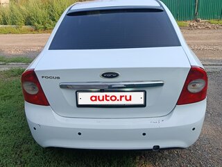 2009 Ford Focus II Рестайлинг, белый, 490000 рублей, вид 2