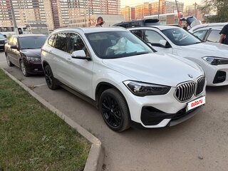 2021 BMW X1 Long 20Li sDrive II (F48) Рестайлинг, белый, 2850000 рублей, вид 4