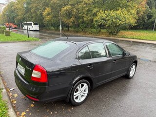 2012 Skoda Octavia II (A5) Рестайлинг, чёрный, 1000000 рублей, вид 5