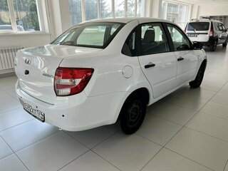 2018 Lada (ВАЗ) Granta I, белый, 345000 рублей, вид 4